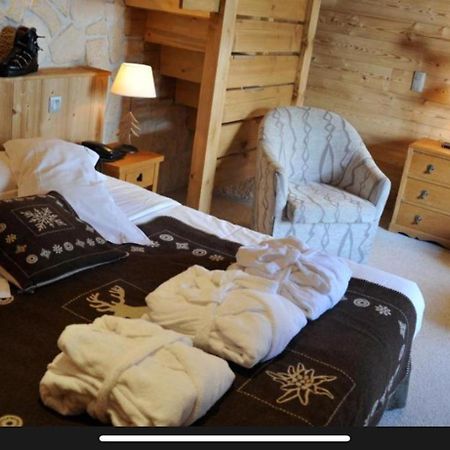 Hotel Chalet Alpage ลาคลูซาซ์ ภายนอก รูปภาพ