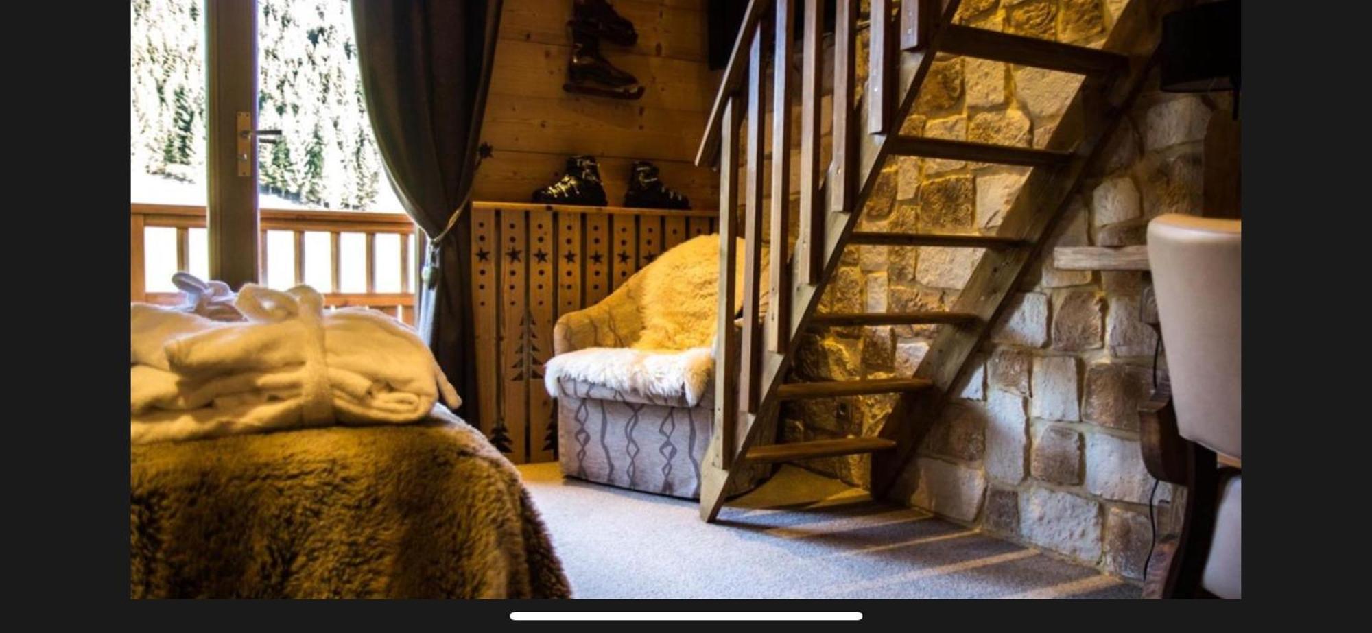 Hotel Chalet Alpage ลาคลูซาซ์ ภายนอก รูปภาพ