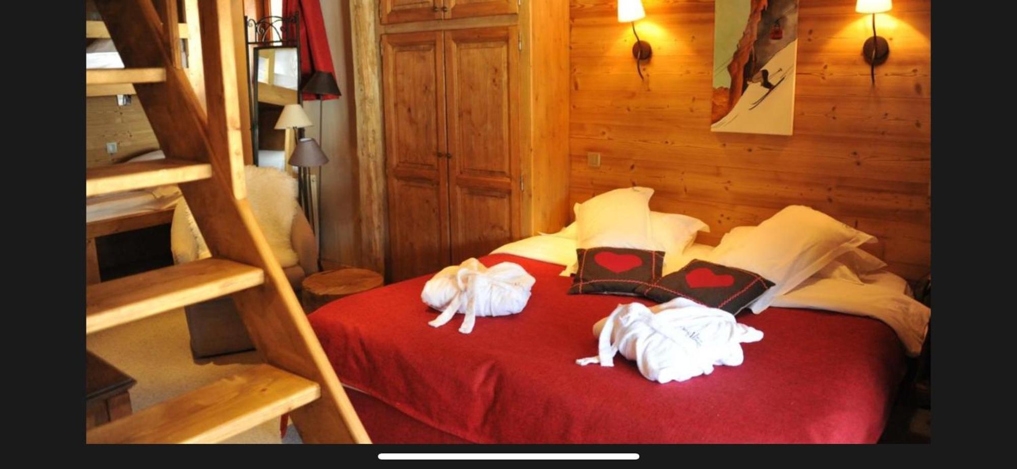 Hotel Chalet Alpage ลาคลูซาซ์ ภายนอก รูปภาพ