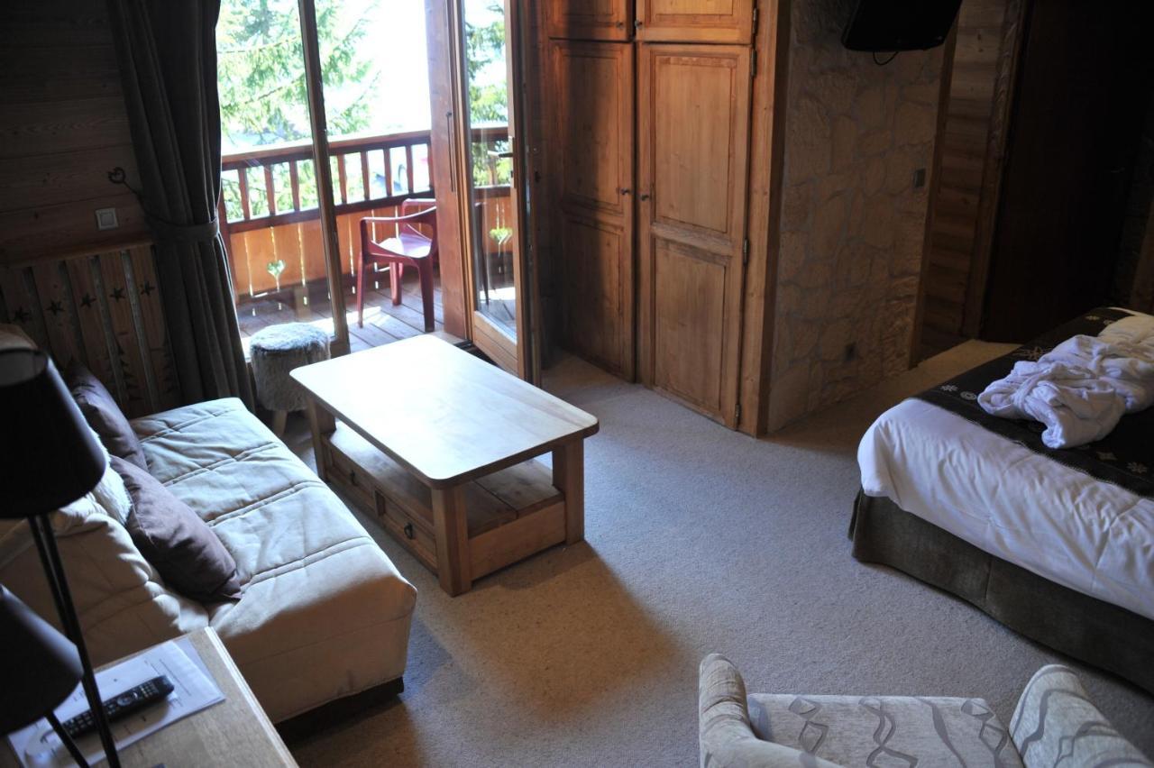 Hotel Chalet Alpage ลาคลูซาซ์ ภายนอก รูปภาพ